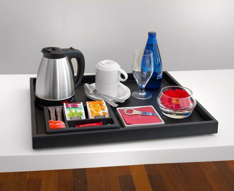 Nh Collection Bogota Andino Royal Hotel Екстериор снимка A room service tray